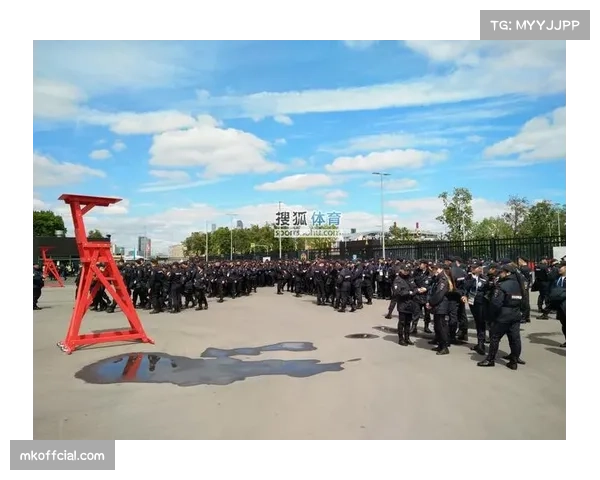 通讯:沈阳总决赛G3的场外——安保升级与球迷有序入场 通讯:沈阳总决赛G3的场外——安保升级与球迷有序入场
